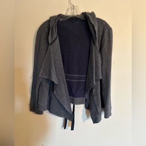 Tommy Hilfiger Shrug style Sweatshirt